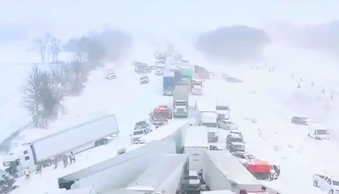 Thumbnail for নিউইয়র্কে তীব্র শীতে মৃতের সংখ্যা বেড়ে ১৬