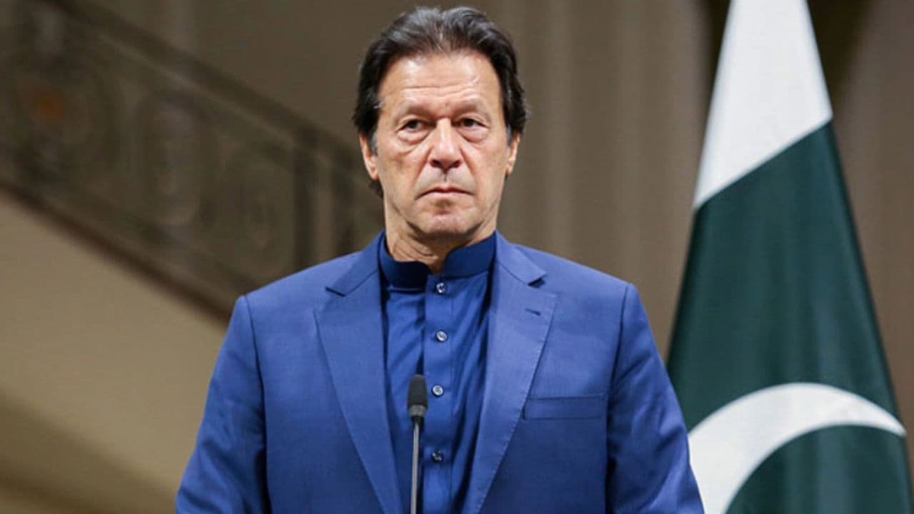 Thumbnail for হঠাৎ ছড়িয়ে পড়লো ‘ইমরান খানের মৃত্যু’ গুজব