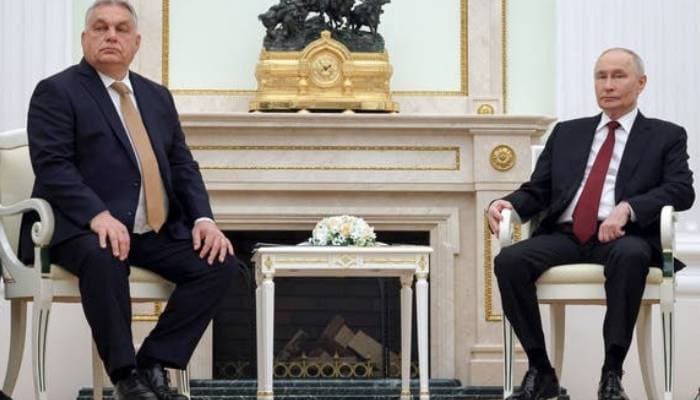 Thumbnail for রাশিয়ার তেল কিনতে মস্কো গেলেন হাঙ্গেরির প্রধানমন্ত্রী