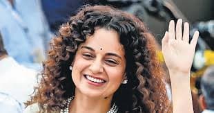 Thumbnail for আদালতে ক্ষমা চাইলেন কঙ্গনা