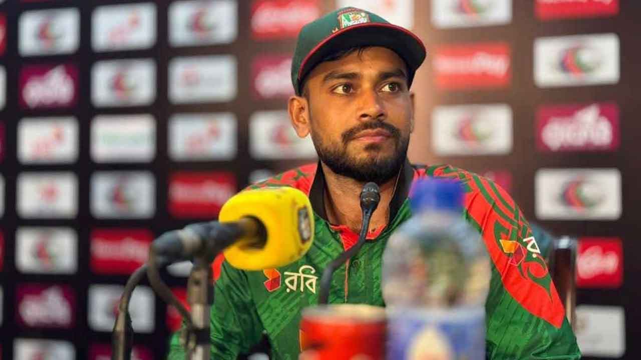 Thumbnail for মিডল অর্ডার ব্যাটারদের আরও দায়িত্ব নিতে হতো : তানজিম সাকিব