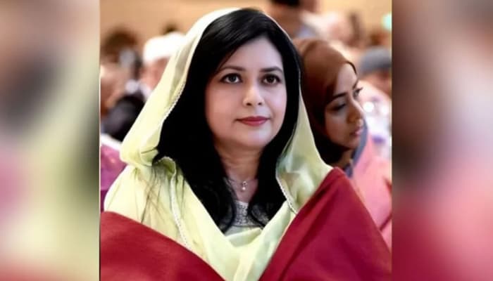 Thumbnail for খালেদা জিয়াকে দেখতে হাসপাতালে জোবাইদা রহমান