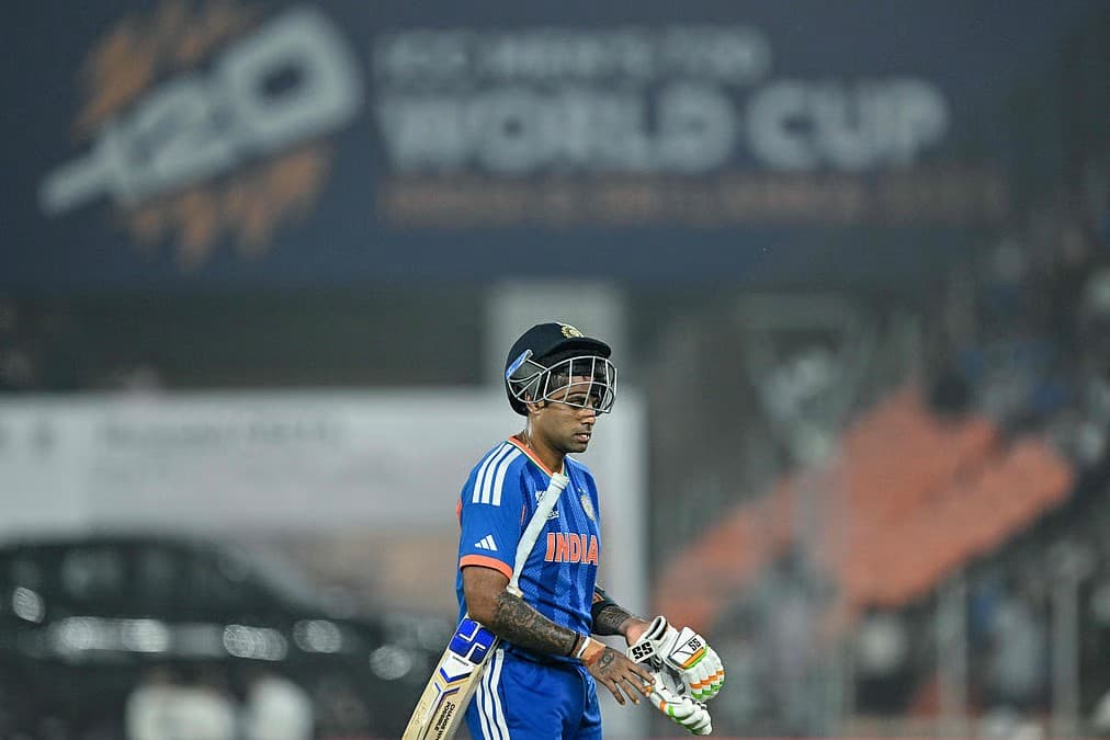 Thumbnail for সুপার এইটে খাদের কিনারায় ভারত: সেমিফাইনালের পথ কি অসম্ভব?