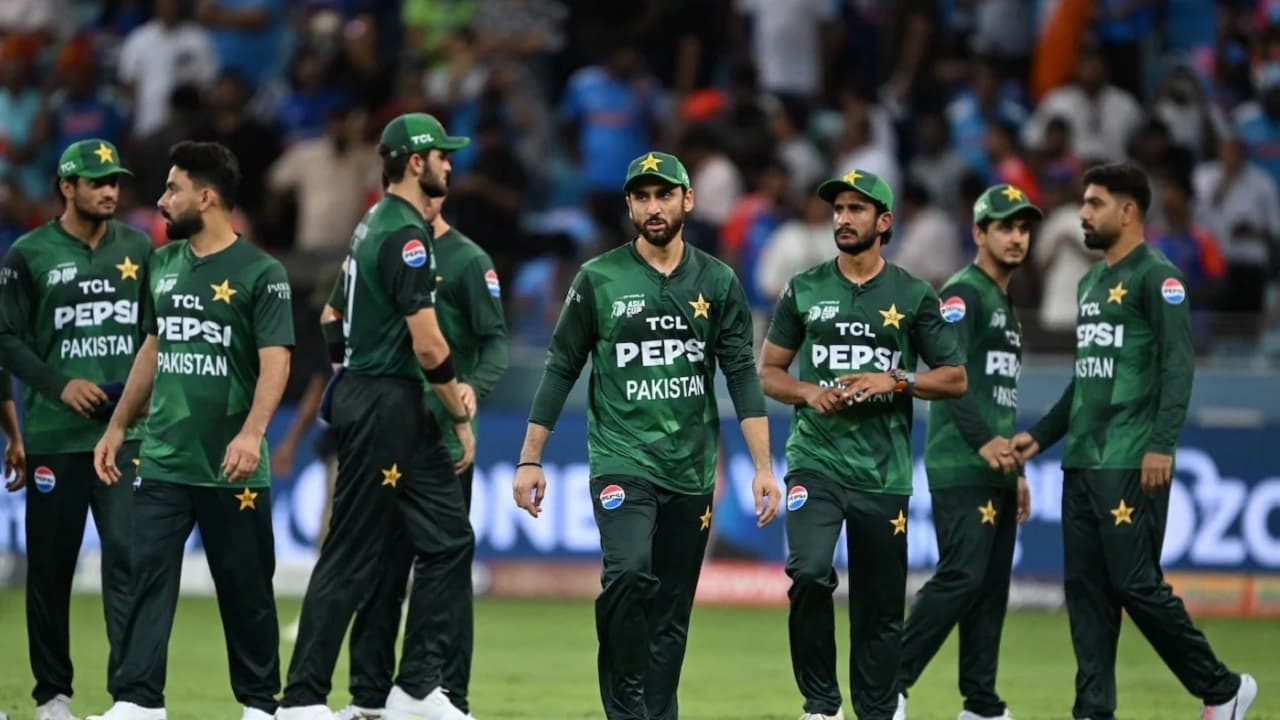 Thumbnail for ভারত-পাকিস্তান ম্যাচ বাতিল: ৬ হাজার কোটি টাকার ক্ষতির মুখে ক্রিকেট অর্থনীতি