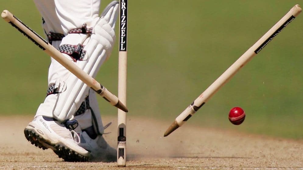 Thumbnail for ক্রিকেটে শূন্য মানেই শুধু আউট নয়: জেনে নিন ১০ ধরনের বিচিত্র ‘ডাক’