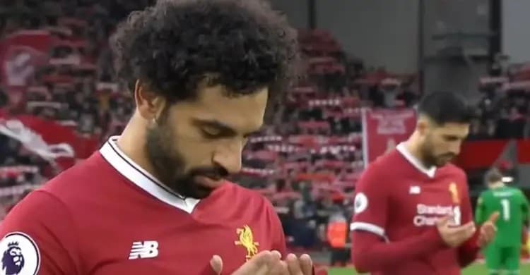 Thumbnail for প্রিমিয়ার লিগে রমজান ঘিরে বিশেষ ব্যবস্থা: ইফতারের জন্য ম্যাচ চলাকালে বিরতি