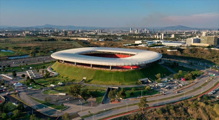 Thumbnail for বিশ্বকাপ স্টেডিয়ামের পাশ থেকে শত শত দেহাবশেষ উদ্ধার, নিরাপত্তা প্রশ্নবিদ্ধ