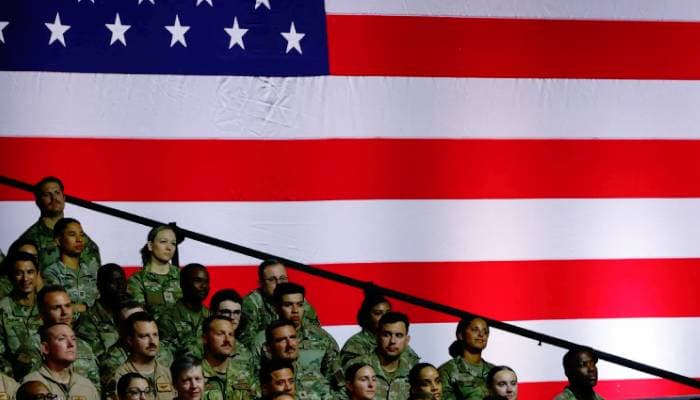 কাতারের সামরিক ঘাঁটি থেকে সদস্যদের সরে যাওয়ার পরামর্শ যুক্তরাষ্ট্রের