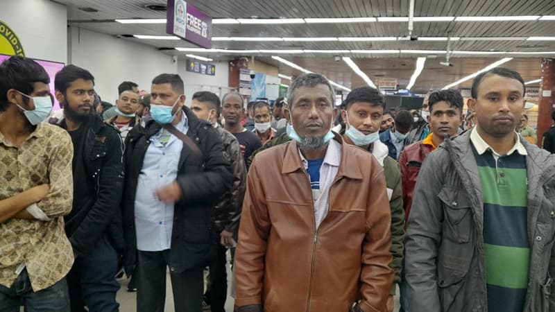 লিবিয়া থেকে ফিরলেন আরও অবৈধ ১১০ বাংলাদেশি
