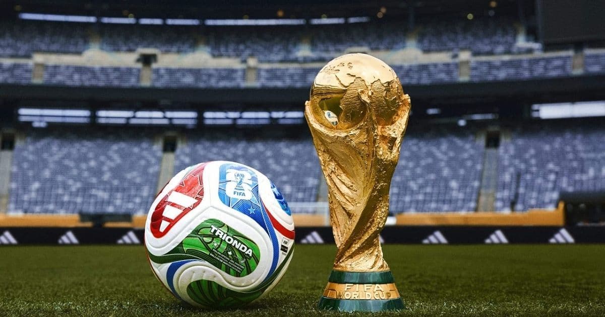 Thumbnail for ফুটবল ট্রফির আগমন: কড়া নিরাপত্তা ও বিশেষ আয়োজনে প্রস্তুত ঢাকা