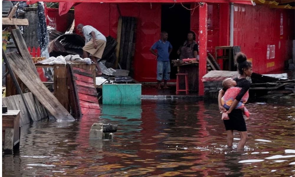 মাদাগাস্কারে ঘূর্ণিঝড়ে ৫৯ জনের প্রাণহানি ও ব্যাপক ক্ষয়ক্ষতি
