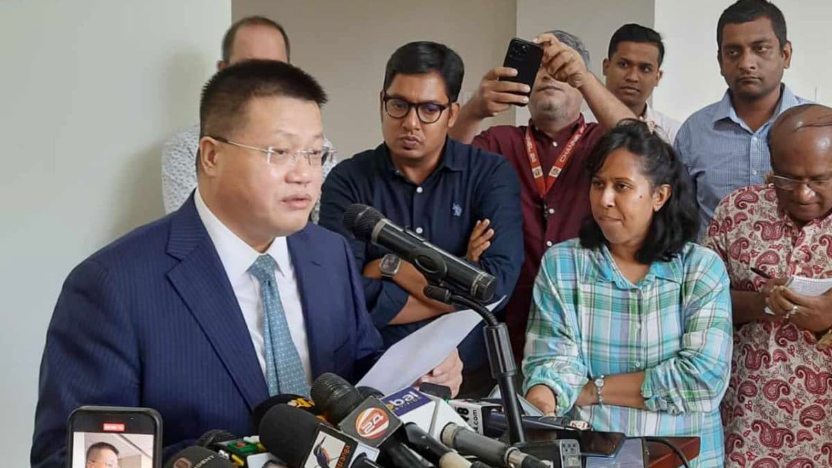 তৃতীয় পক্ষের হস্তক্ষেপমুক্ত বাংলাদেশ চায় চীন