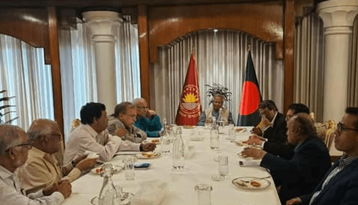 Thumbnail for বৈঠক শেষ ঐকমত্য কমিশনের, সুপারিশ পেশ আগামীকাল