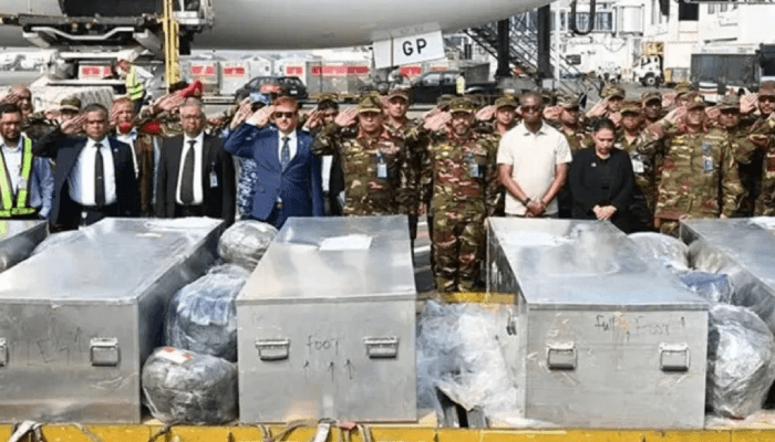 Thumbnail for ৬ শান্তিরক্ষীর জানাজা রবিবার, নিজ ঠিকানায় হবে সামরিক মর্যাদায় দাফন