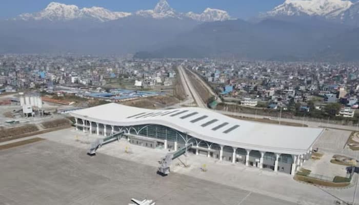 Thumbnail for এবার নেপালেও ‘বালিশ কাণ্ড’: সাবেক মন্ত্রীসহ ৫৫ জনের বিরুদ্ধে মামলা