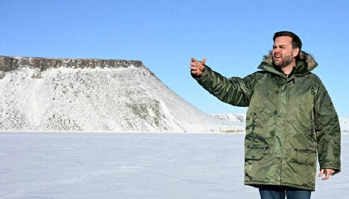 Thumbnail for ডেনমার্ক ও গ্রিনল্যান্ড কর্মকর্তাদের সাথে বৈঠক করবেন ভ্যান্স