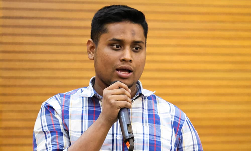 Thumbnail for বিমান মাইলস্টোনে না পড়ে সচিবালয়ে পড়া উচিত ছিল : হাসনাত আব্দুল্লাহ