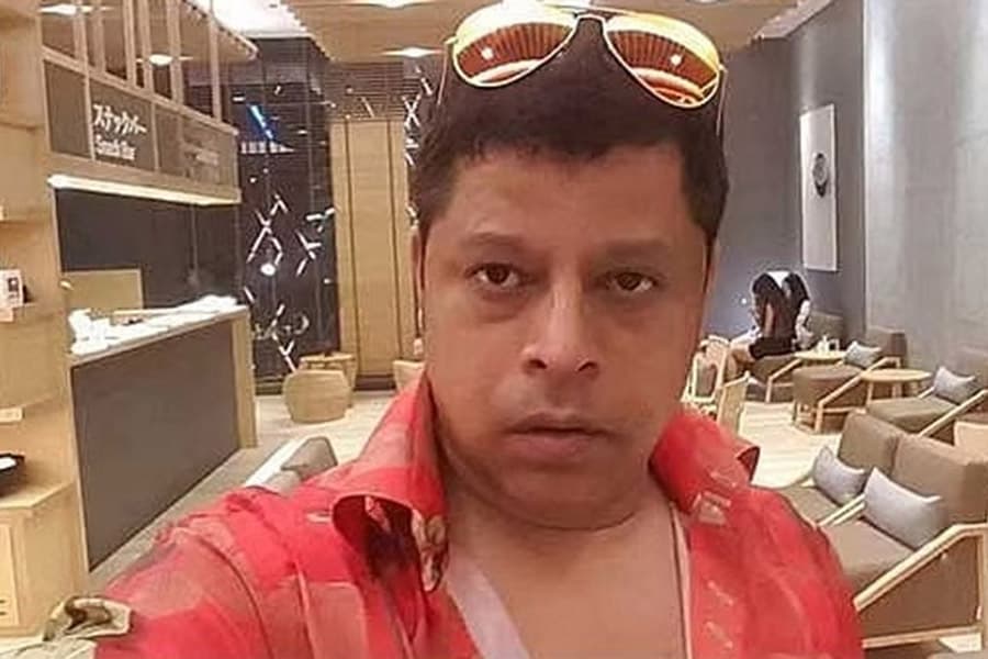 Thumbnail for ক্যাসিনো-কাণ্ডে আলোচিত সেলিম প্রধানের জামিন