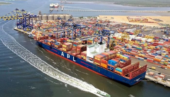 Thumbnail for বাংলাদেশকে করাচি বন্দর ব্যবহার করতে দেবে পাকিস্তান