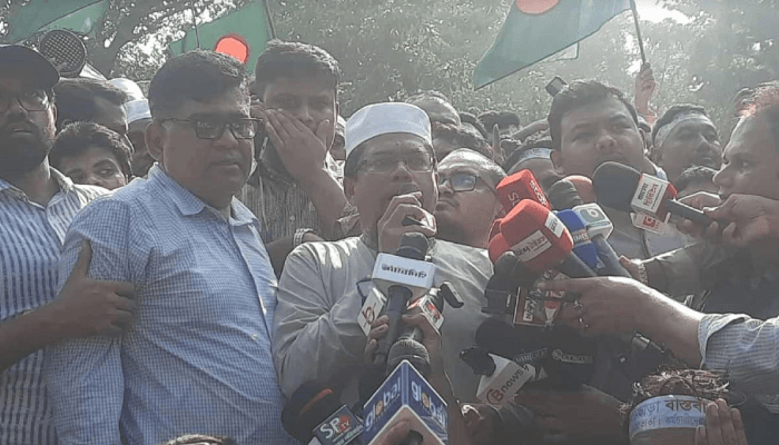 Thumbnail for 'আমাদের বড় দাবি পূরণ হয়েছে, বুধবার থেকে শ্রেণিকক্ষে ফিরছি'