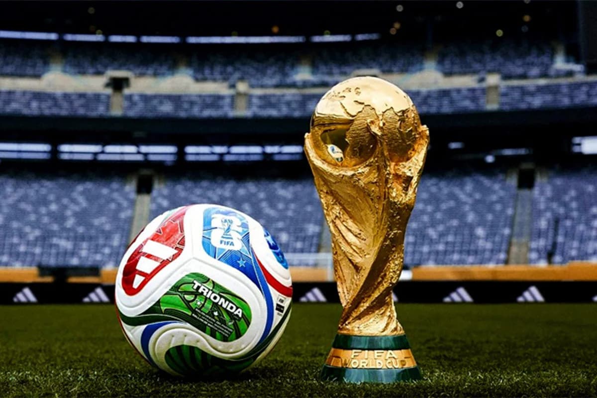 Thumbnail for ফিফা বিশ্বকাপের ড্র,নিজেদের গ্রুপ নিয়ে ভাবছেন ব্রাজিল ও আর্জেন্টিনা কোচ